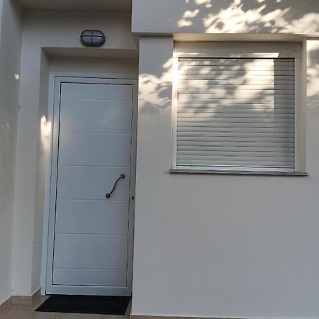 Studio Jim Volos Exterior foto